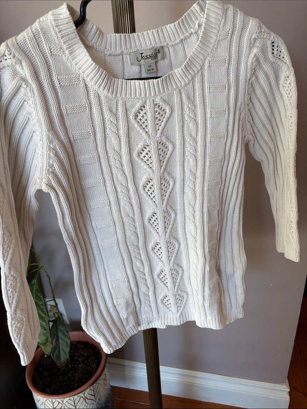 Vintage Jessica Sport Winter White Cable-Knit Crewneck Sweater